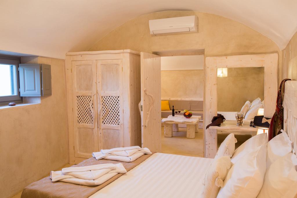 Love Nest With Hot Tub, Hammam & Outdoor Cinema Akrotírion Exterior foto